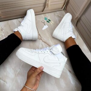 NIKE AIR FORCE1 BOTA BLANCA