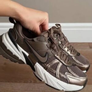 NIKE V2K RUN CAFE